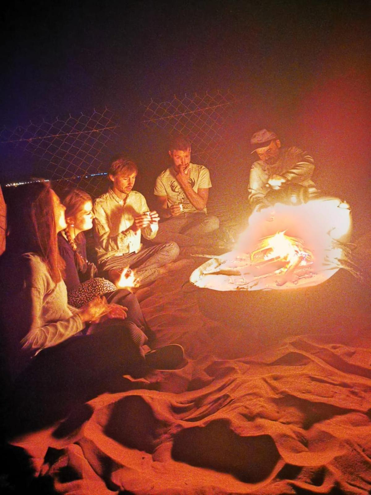 Bedouin Nights Camp 호텔 알 와실 객실 사진
